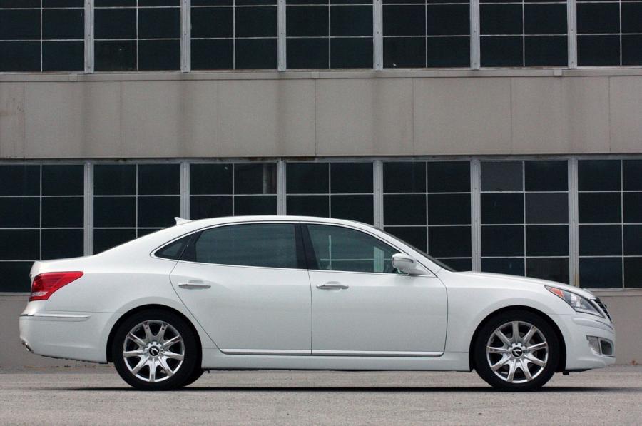  Hyundai Equus Ultimate 2011 года  (фото 20 из 119)